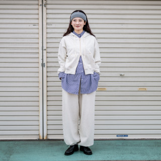 ทิศตะวันตกอาคาร 2F POPUP SPACE " myl"